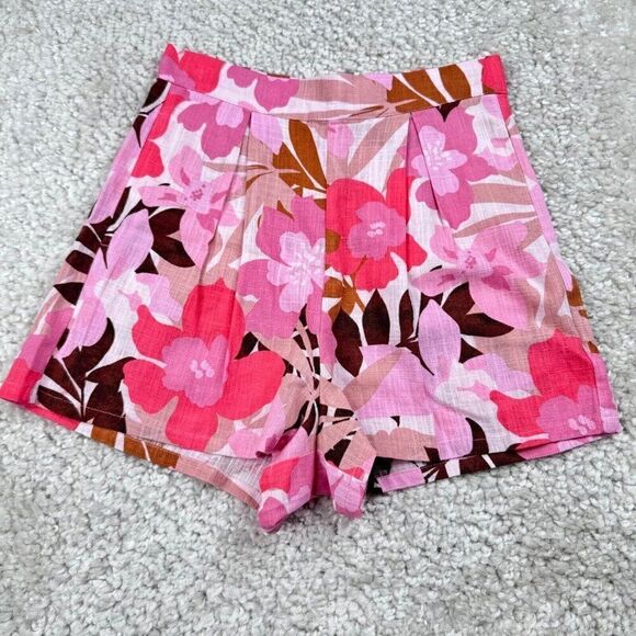 MINKPINK Cali Shorts Pink Floral NEW - Picture 2 of 13